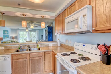 2204 Surfrider Ct B Kure Beach-large-006