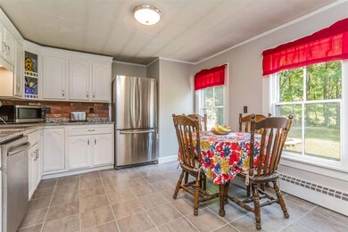 6 Hall Rd, Londonderry, NH 03053 - photo 4