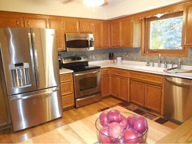 9270 Ives Ln N, Maple Grove, MN 55369 - photo 6