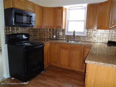 368 S Mountain Blvd, Mountain Top, PA 18707 - photo 7