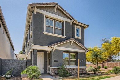 03 Exterior Front