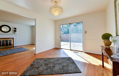 2085 Hopewood Dr, Falls Church, VA 22043 - photo 7