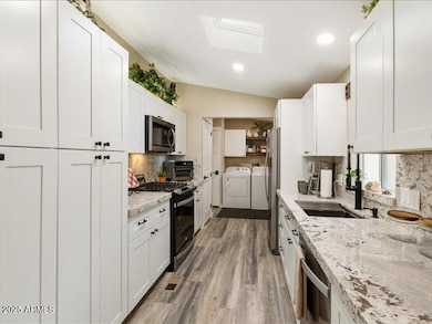 Granite counter Tops Fengsui Kitchen