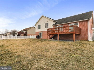 337 Martina Dr, Chambersburg, PA 17201 - photo 6