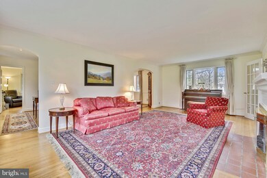 3220 Juniper Ln, Falls Church, VA 22044 - photo 4