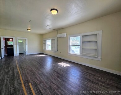 602 N Collins Ave, Okmulgee, OK 74447 - photo 6