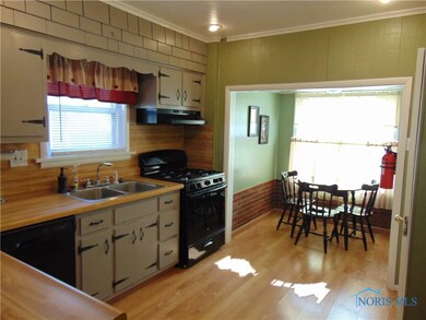 4310 Commonwealth Ave, Toledo, OH 43612 - photo 4