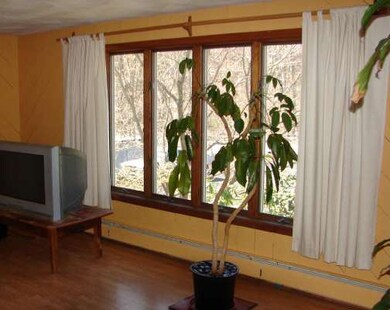 769 Stafford St, Rochdale, MA 01542 - photo 6