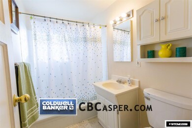 1537 Kit Carson Ave unit Desmet, Casper, WY 82604 - photo 4