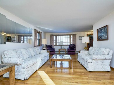 14 Birchwood Dr, Derry, NH 03038 - photo 4
