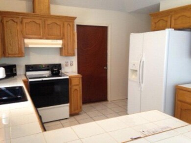 527 Shea Dr unit 18, Alamo, TX 78516 - photo 4