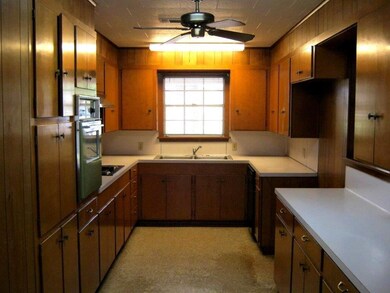 333 Holly Moore Dr, Pineville, LA 71360 - photo 5