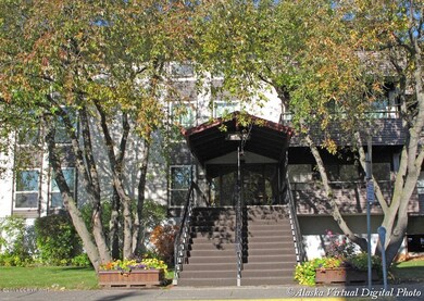 The Fountains Attractive Entrance