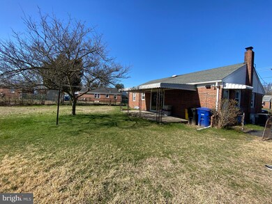 106 E Franklin Ave, Beverly, NJ 08010 - photo 3