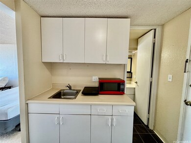 445 Seaside Ave unit 3916, Honolulu, HI 96815 - photo 5