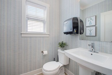 WSE194-E2390-Powder Room