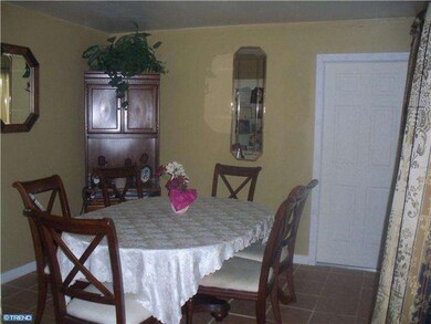 114 Pheasant Ln, Willingboro, NJ 08046 - photo 4