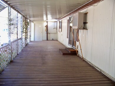 1184495reardeck