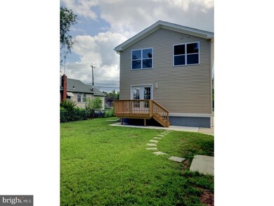 202 W Washington St, Riverside, NJ 08075 - photo 2
