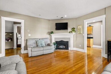 101 Beach St unit 2, Quincy, MA 02170 - photo 7