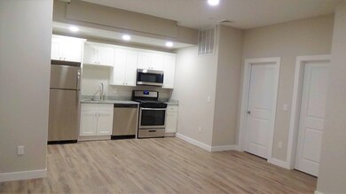 62 Lowell St unit 6, Manchester, NH 03101 - photo 2