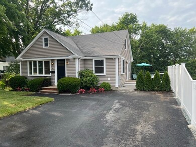 65 Appleton St, Saugus, MA 01906 - photo 2