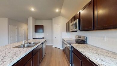 533 W Bluebird St, Gardner, KS 66030 - photo 4