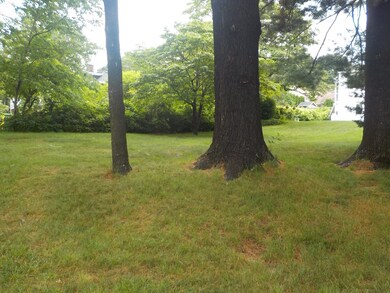 36 Edgewater Dr, Blackstone, MA 01504 - photo 6