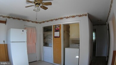 894 W Parkins Mill Rd, Winchester, VA 22602 - photo 6