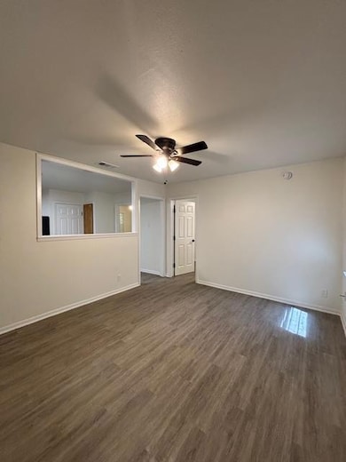 1802 W Avenue H unit C, Temple, TX 76504 - photo 3