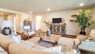 family room 2