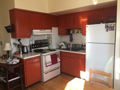 518 Putnam Ave unit 10, Cambridge, MA 02139 - photo 4