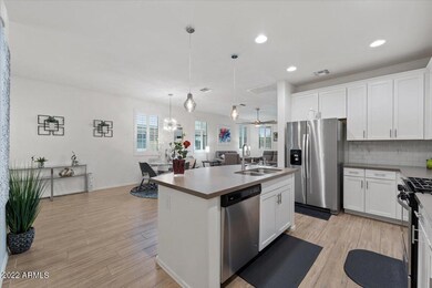 Kitchen w/Upgraded Appliances