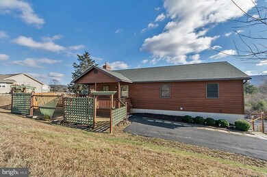 11 Highland Place, Berkeley Springs, WV 25411 - photo 2