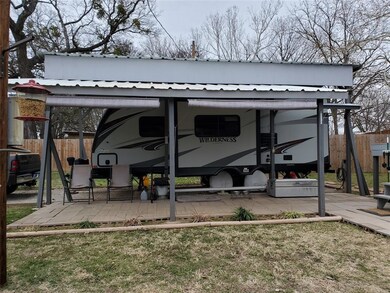 7113 Chippewa Trail, Weatherford, TX 76087 - photo 7