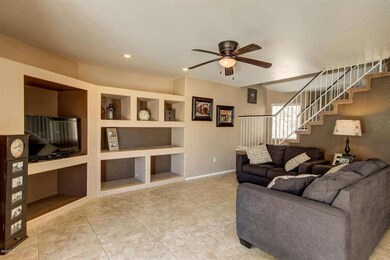 2583 W Gypsum Ave, 85210, Family Room