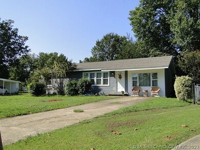 417 E Poplar Place, Sallisaw, OK 74955 - photo 2