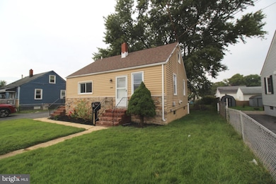 548 S Marlyn Ave, Essex, MD 21221 - photo 4