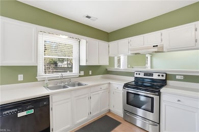 933 Saddleback Trail Rd, Chesapeake, VA 23322 - photo 6