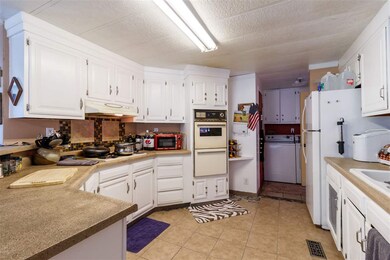 3072 Colorado Ave, Grand Junction, CO 81504 - photo 6