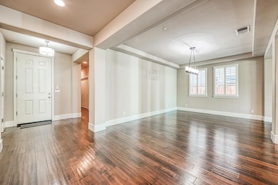 1742 N Broadbent Ln, Clovis, CA 93619 - photo 5