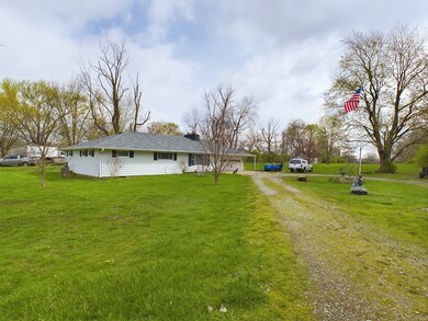 1196 N 200 E, Anderson, IN 46012 - photo 2