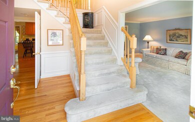 4924 Edge Rock Dr, Chantilly, VA 20151 - photo 3