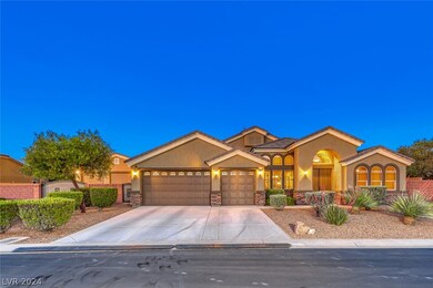 3350 sq ft, 4 bed, 3 bath, gated RV parking, 3 car