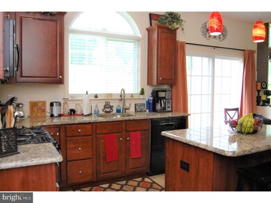 37 Putter Ln, Pottstown, PA 19464 - photo 6