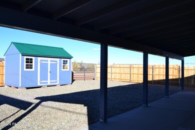475 W Bermuda Ln, Paulden, AZ 86334 - photo 5
