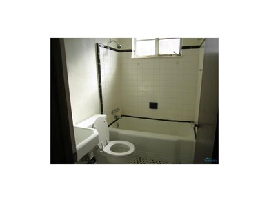 Full Bath. Unit 1