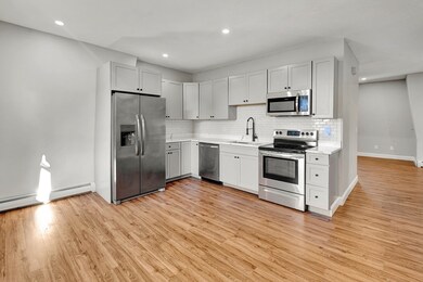 697 Bridge St unit 3, Lowell, MA 01850 - photo 4