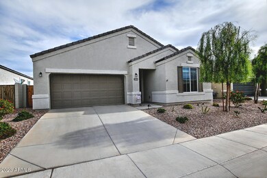 2613 N Camden Florence AZ-large-002-021-