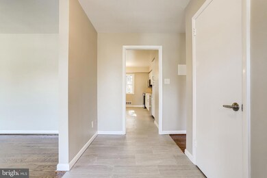 4906 36th St N, Arlington, VA 22207 - photo 4